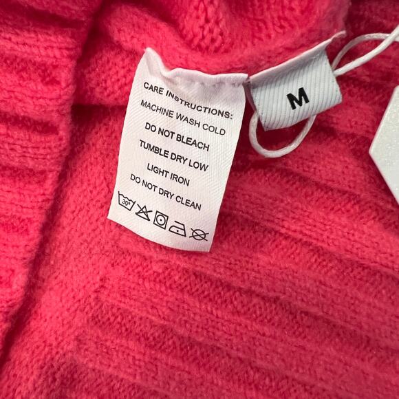 NWT Fuchsia Pink Turtleneck Sweater - SIZE MEDIUM - Picture 5 of 6